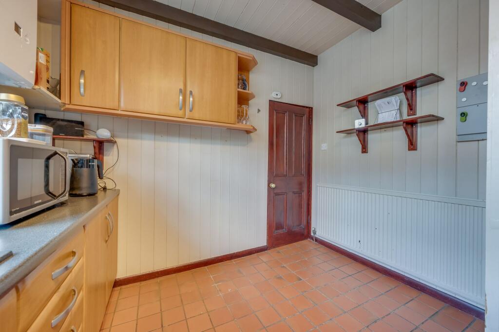 KITCHEN, DINER AND LIVING ROOM