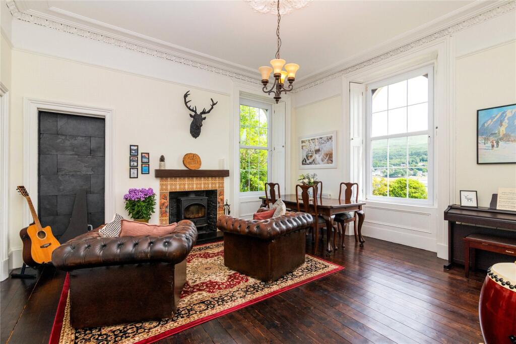 Living/Dining Room