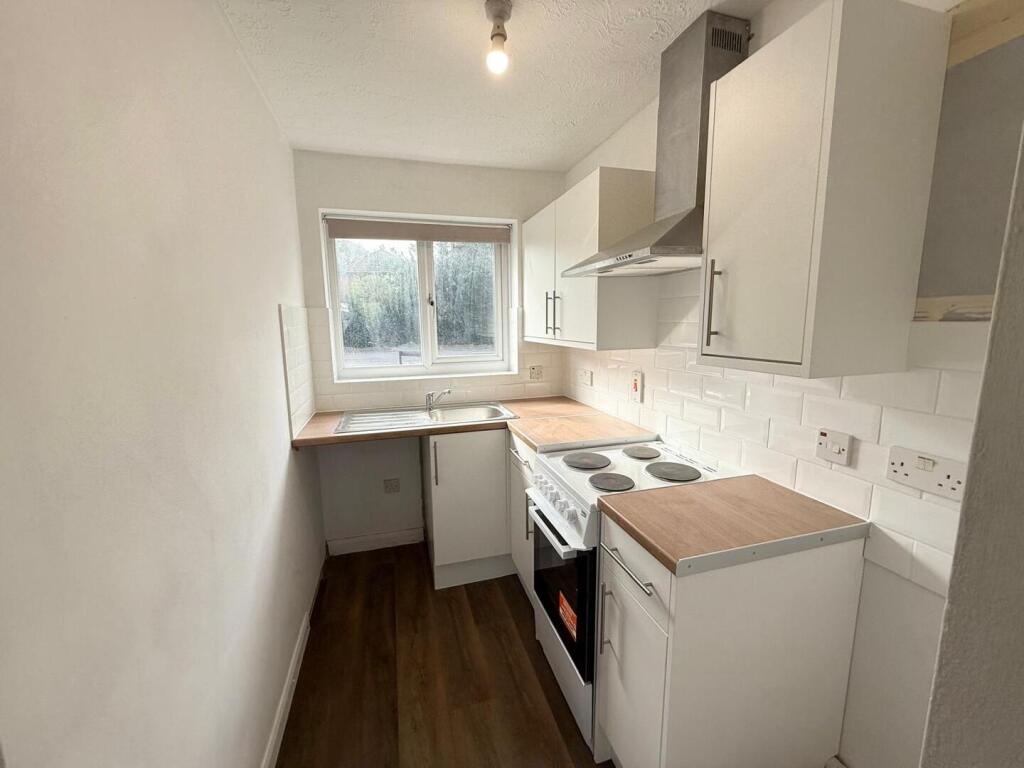 WhatsApp Image 2025-09-10 at 17.07.27_14414718.jpg