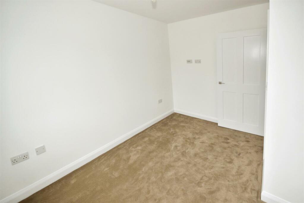 3caa41b5-1Bedroom3.JPG