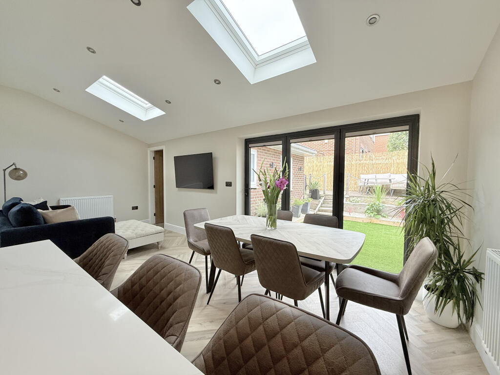 Living Dining