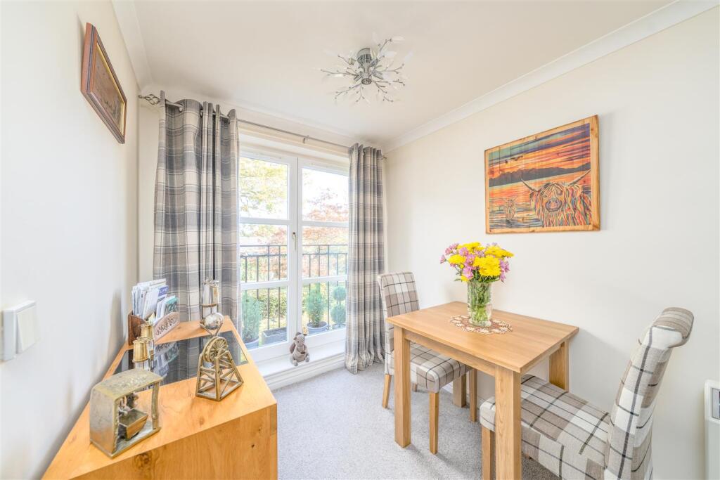 25_kerfield_court-05.jpg