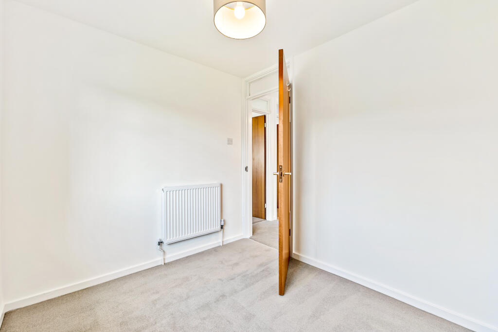 Bedroom 3 2.jpg