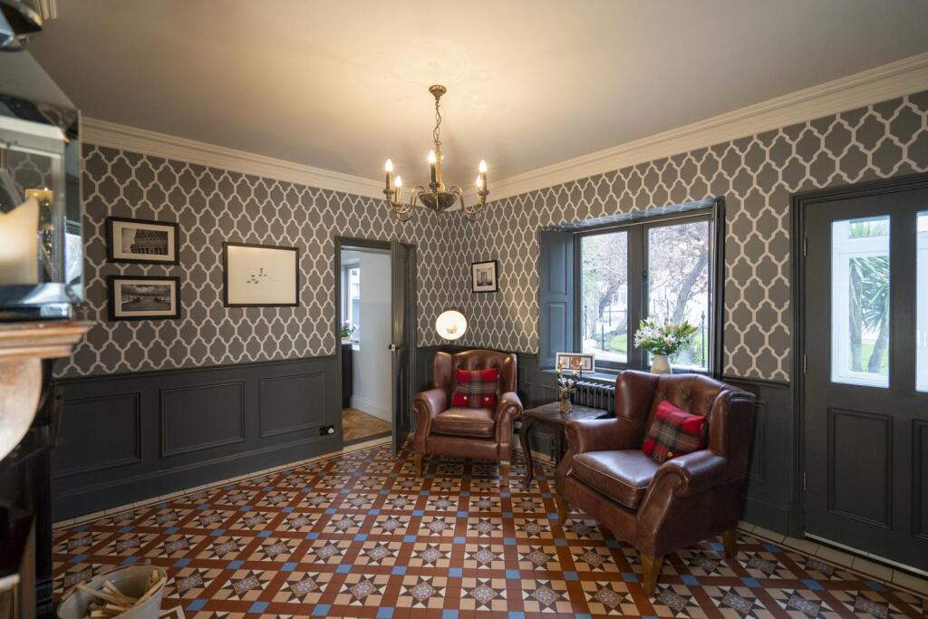 Whitburn House Lodge-12.jpg