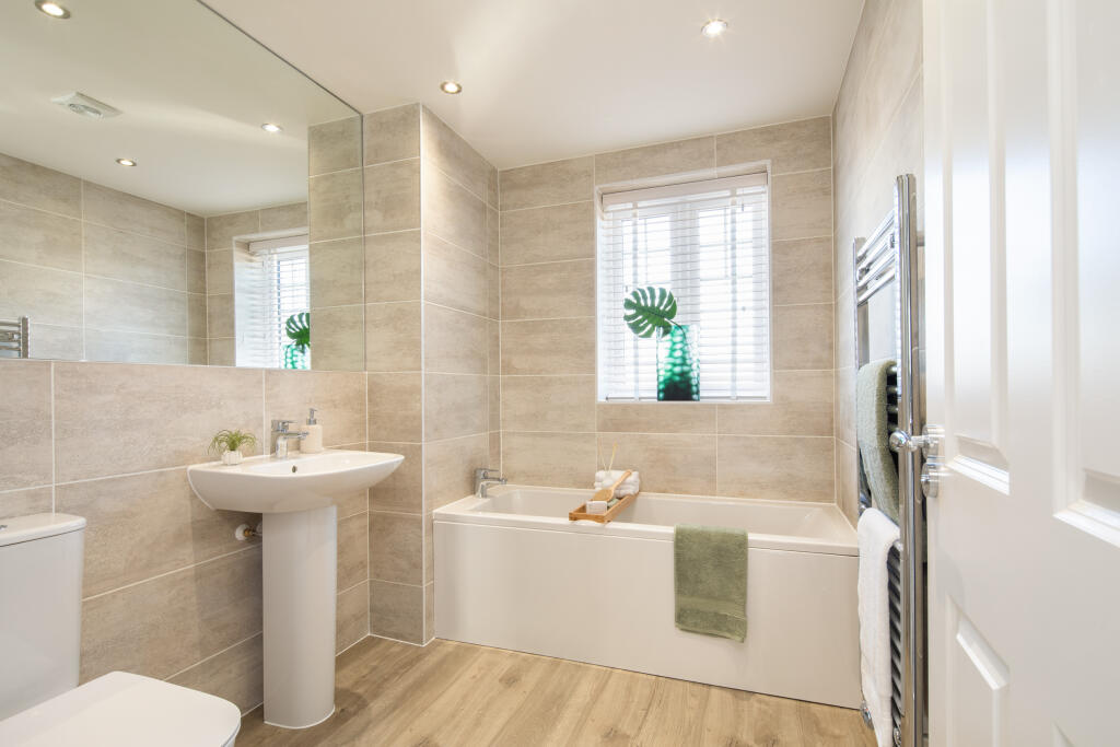 DWH ParcFfermWen Kennett bathroom 3Bed