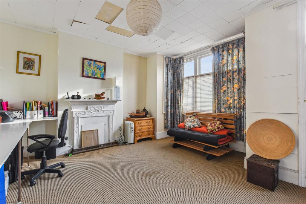 06-086c425d-e6e3-4d9b-b0fe-0e859f7984b1GCWT -  Cli