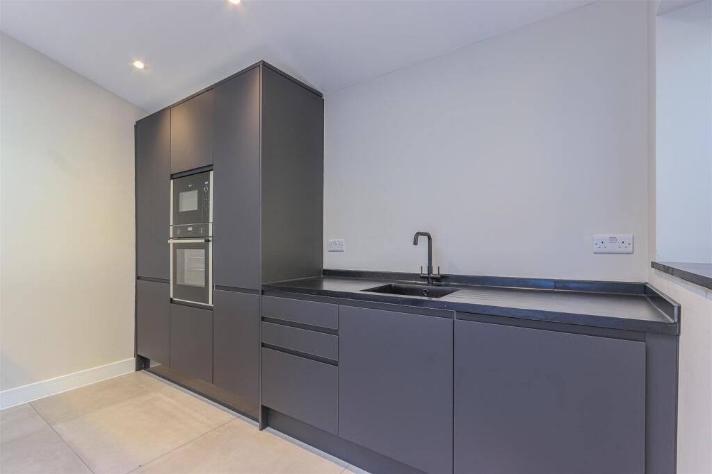 Conway Road 59 Mews House-10.jpg