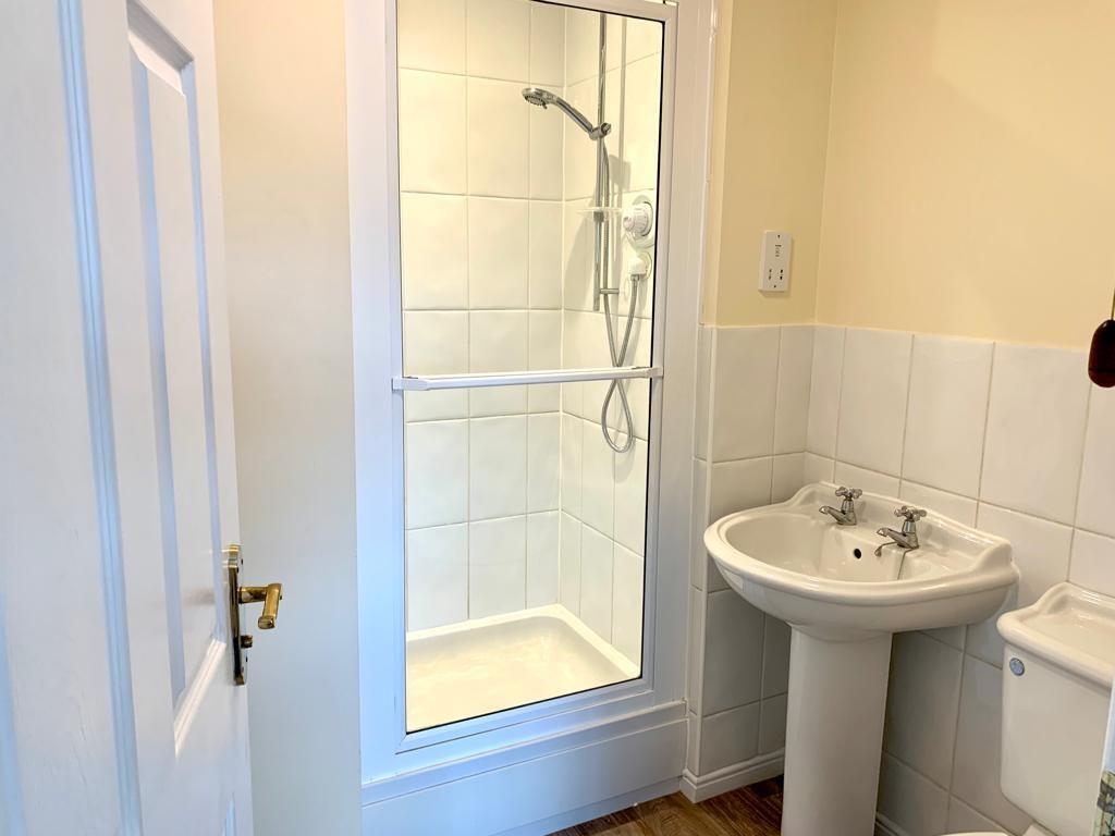 Ensuite.jpg