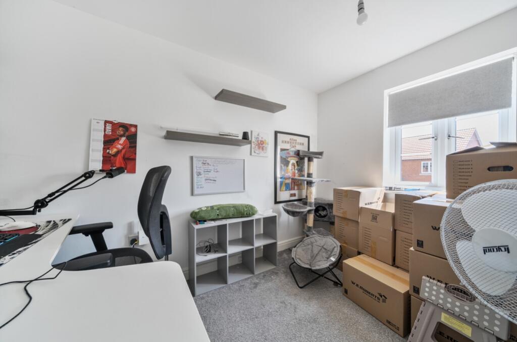 1318234-20-686d35d4dd599