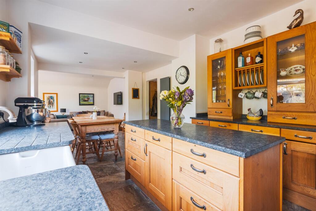 The Bungalow, Tannery Ln-55.jpg