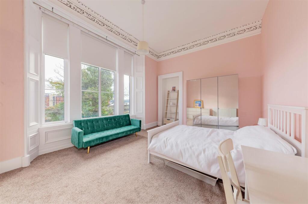 26E Roseangle Dundee-6.JPG