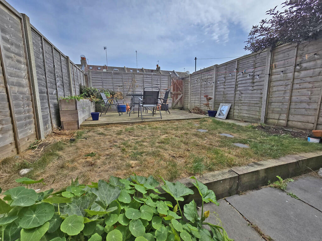 Garden (3)