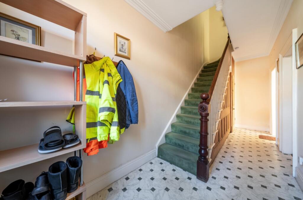 1388620-11-69396713e7469