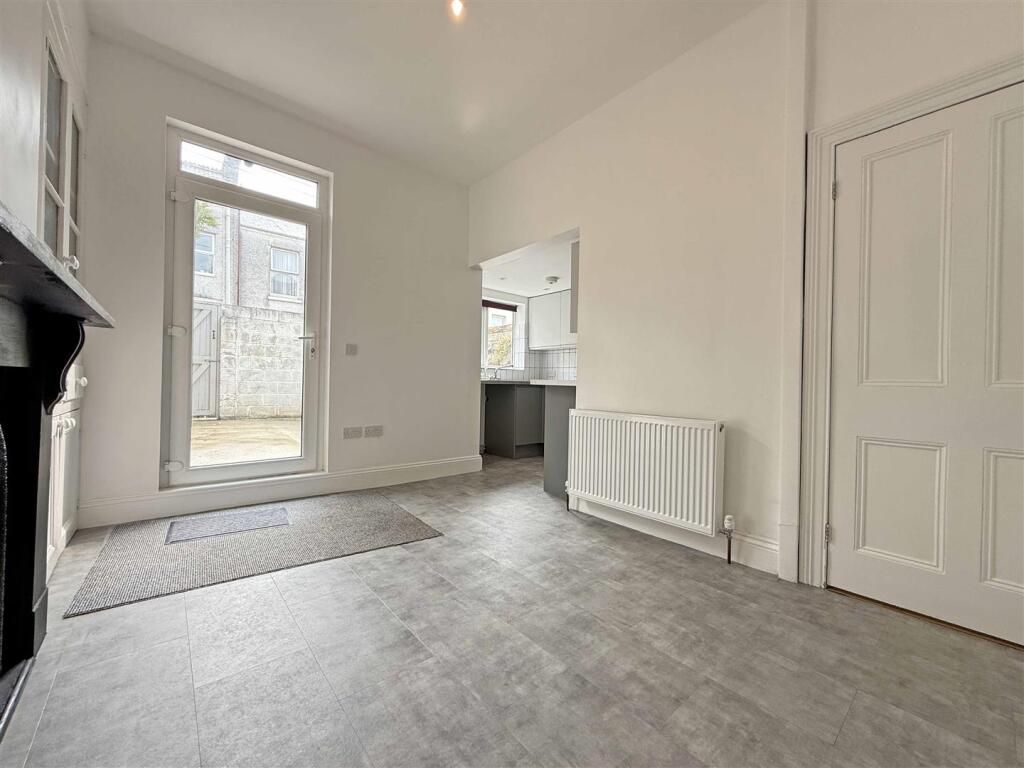 Craven Avenue 24 - Dining Room Kitchen.jpg