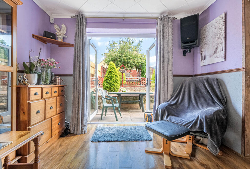 1317354-2-686af37...