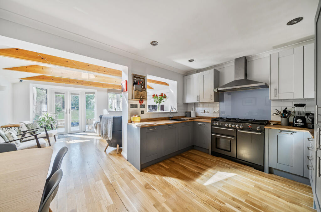 58-681a5c89a56ce-...