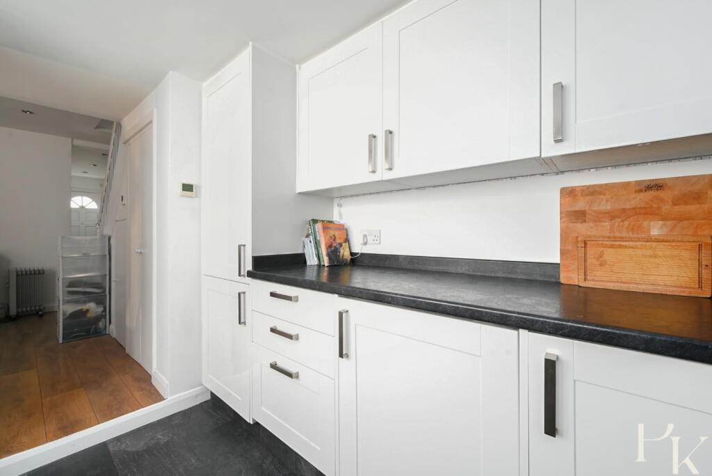 32-cheltenham-place-bn1 (3).jpg