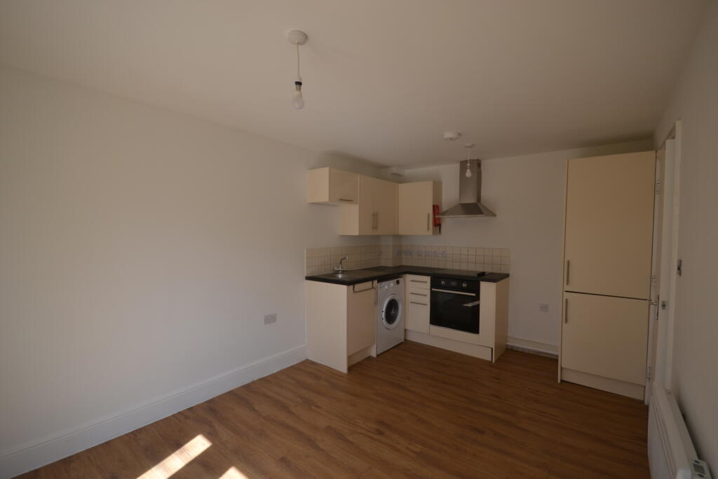 Flat 1, 4 Cutforth R