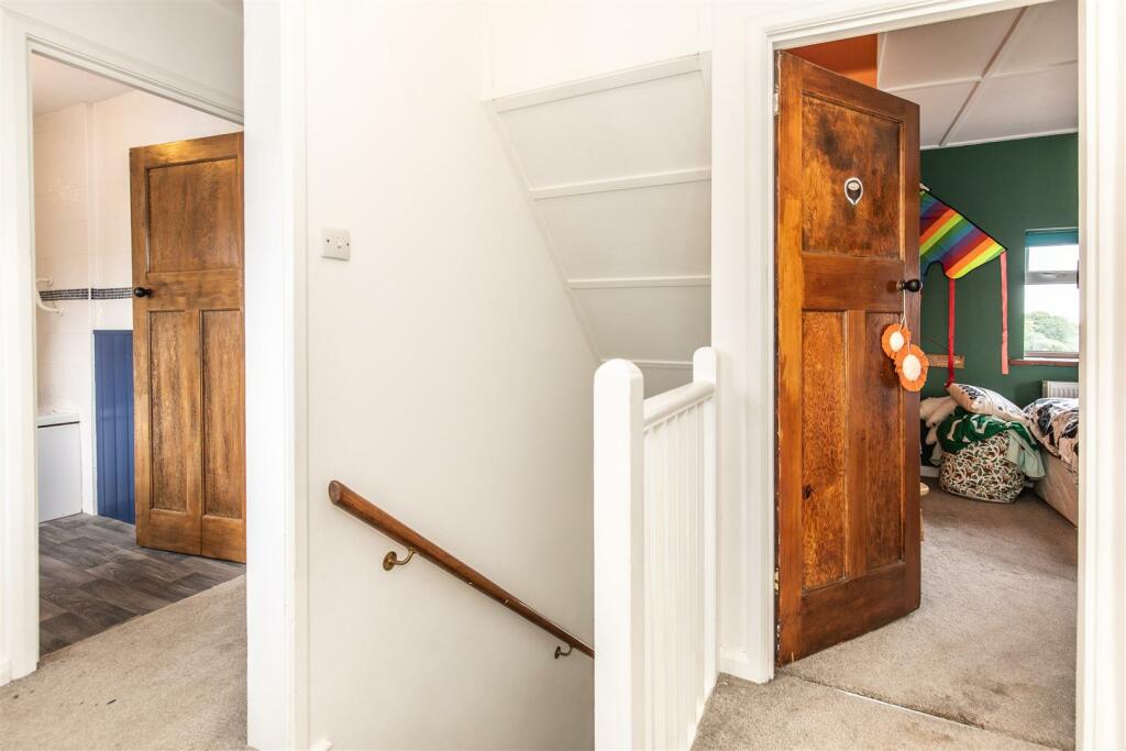 Upper Clayhill Cottage62.jpg