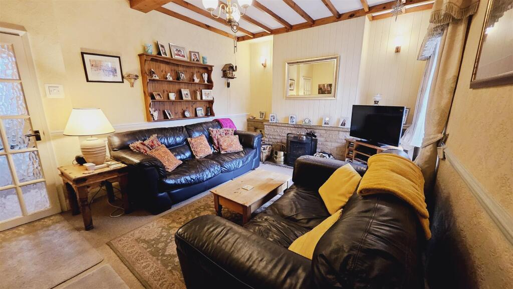 Reception Room 2 (2).jpg