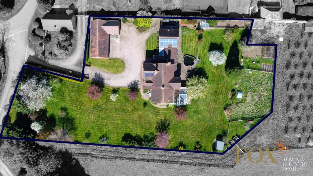 Holt Grange drone 1.jpg