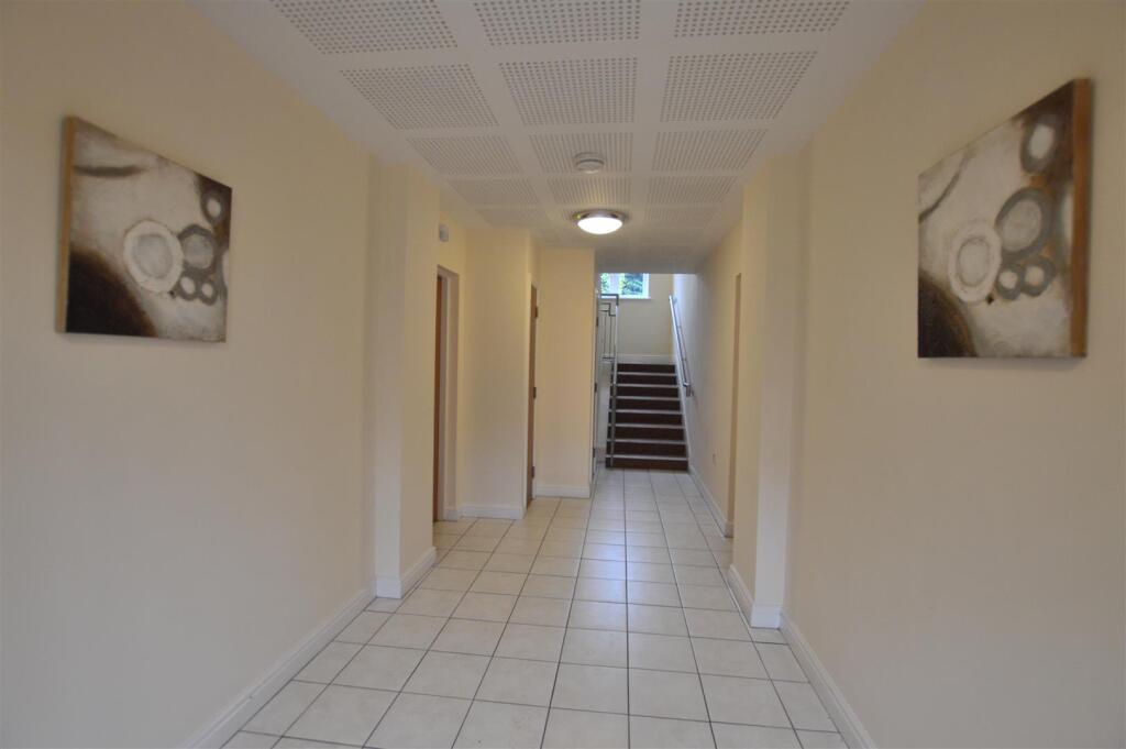 Secure Communal Entrance Hall