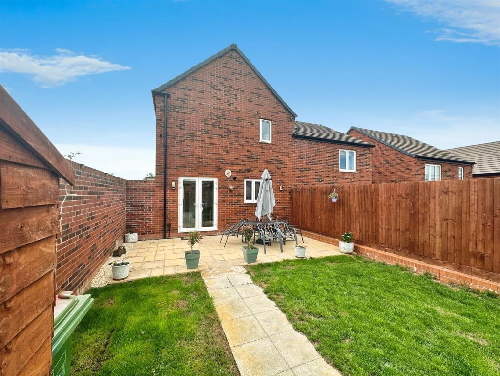 73d2f43e--48AB-BDB5-8ADFAF453345-16722-0000054A246