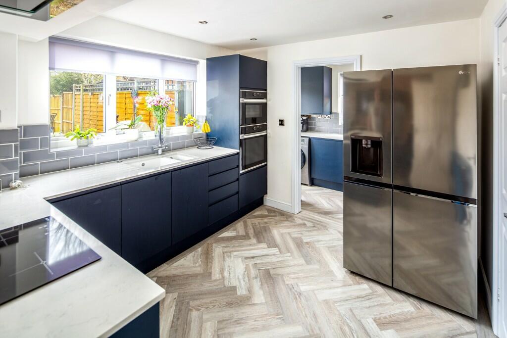 Kitchen/Bkfst/Family