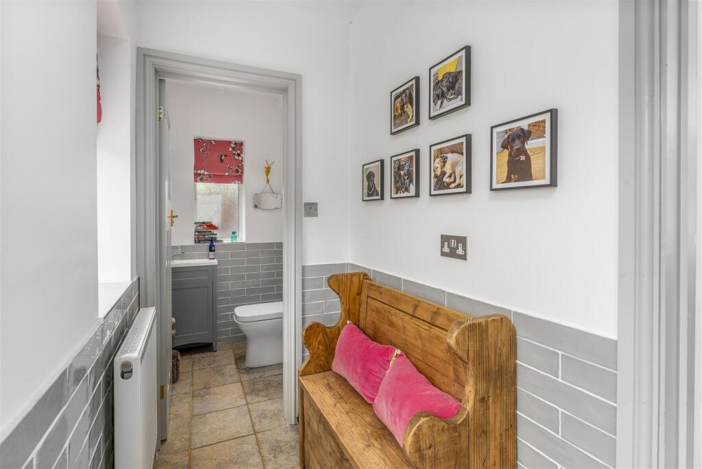 90 Oxford Road, Banbury-17.jpg