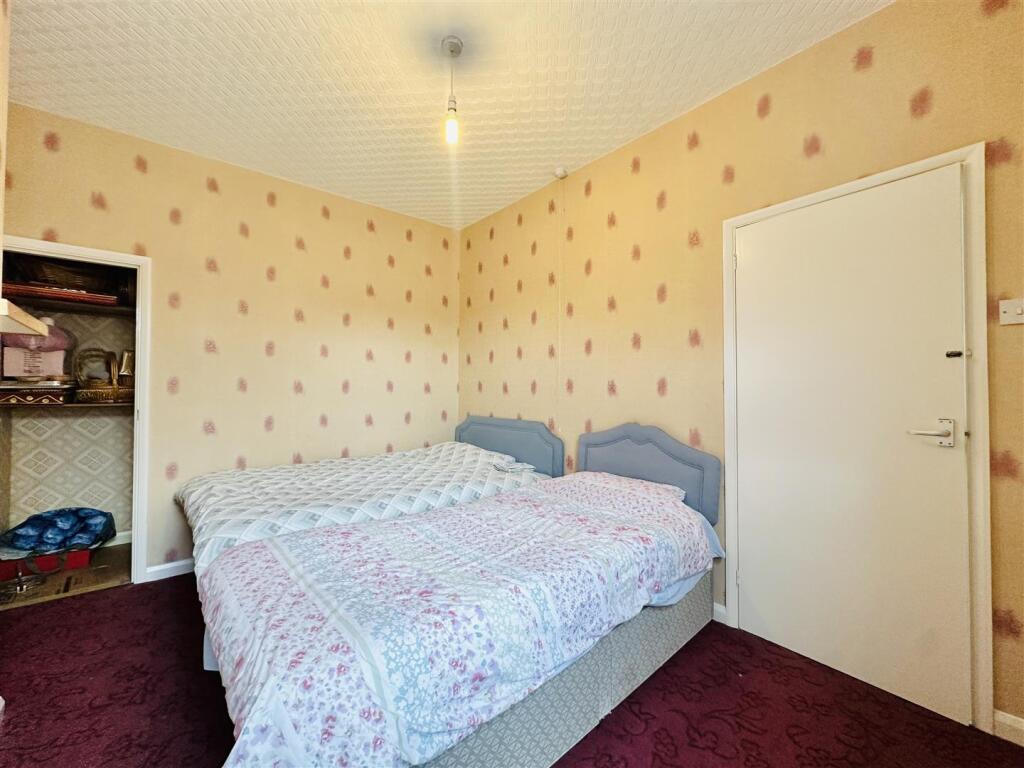 BEDROOM TWO