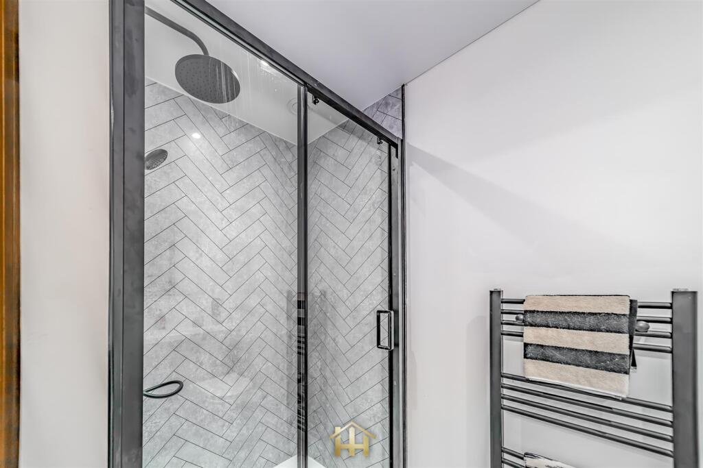 126 COUPAR ANGUS RD DD2 5PQ EDIT (6 of 47).jpg
