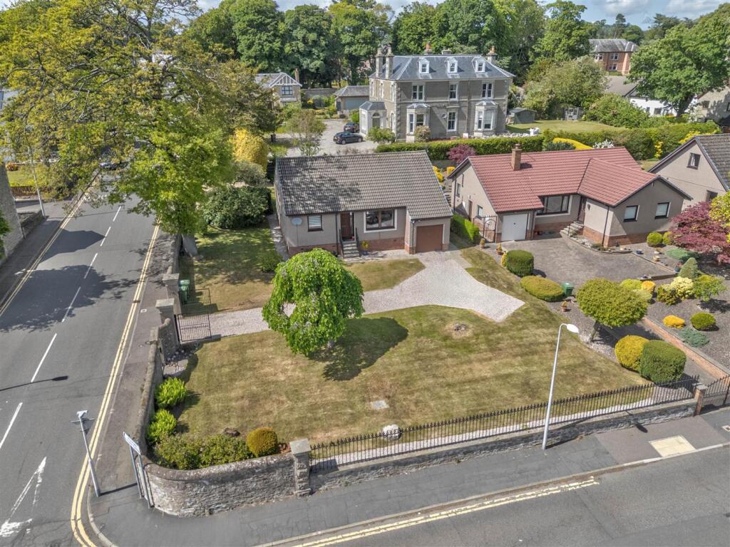 2A Victoria Street Monifieth-21.JPG