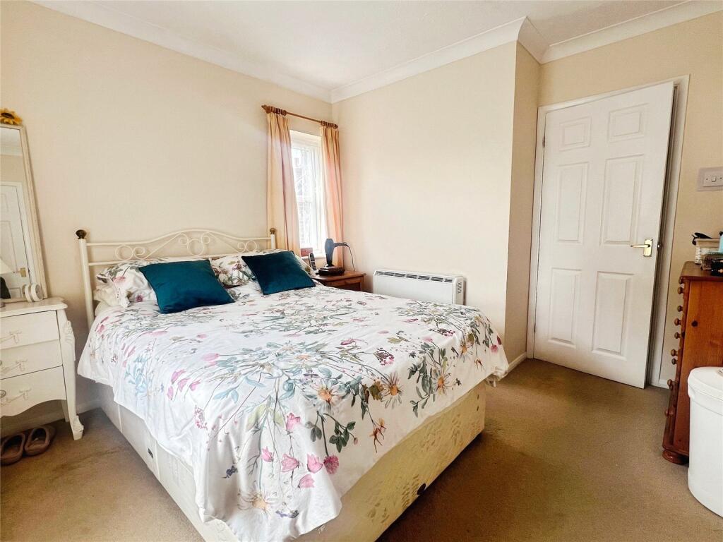 Bed 1