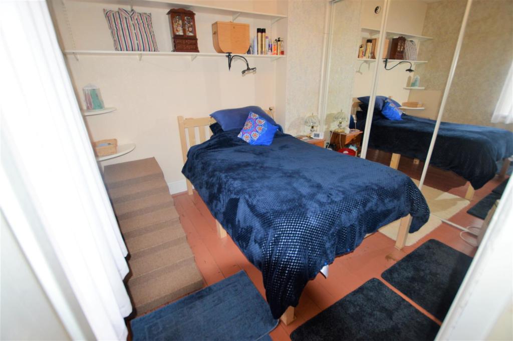 Bedroom one.jpg