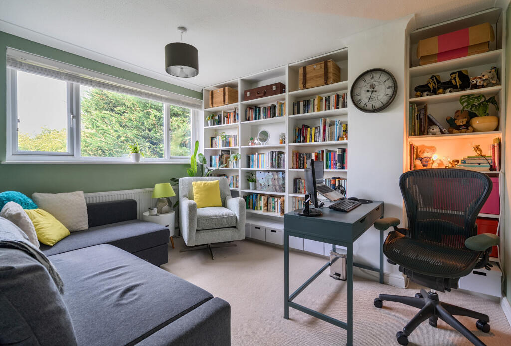 1362360-10-68de3c...