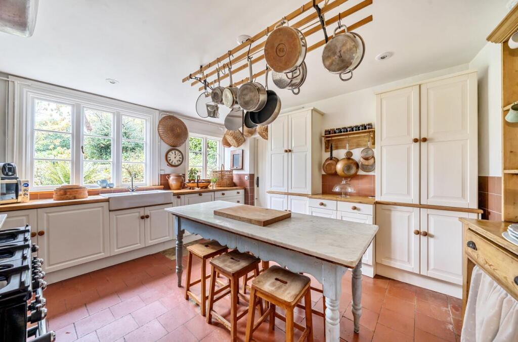 15 Lutterworth Road, Pailton