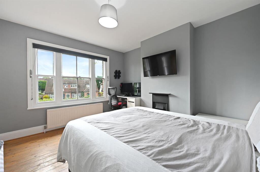 Bedroom 2.jpg