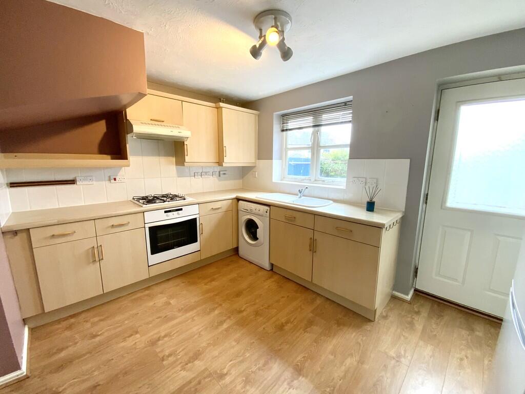 29 Chatterton kit...