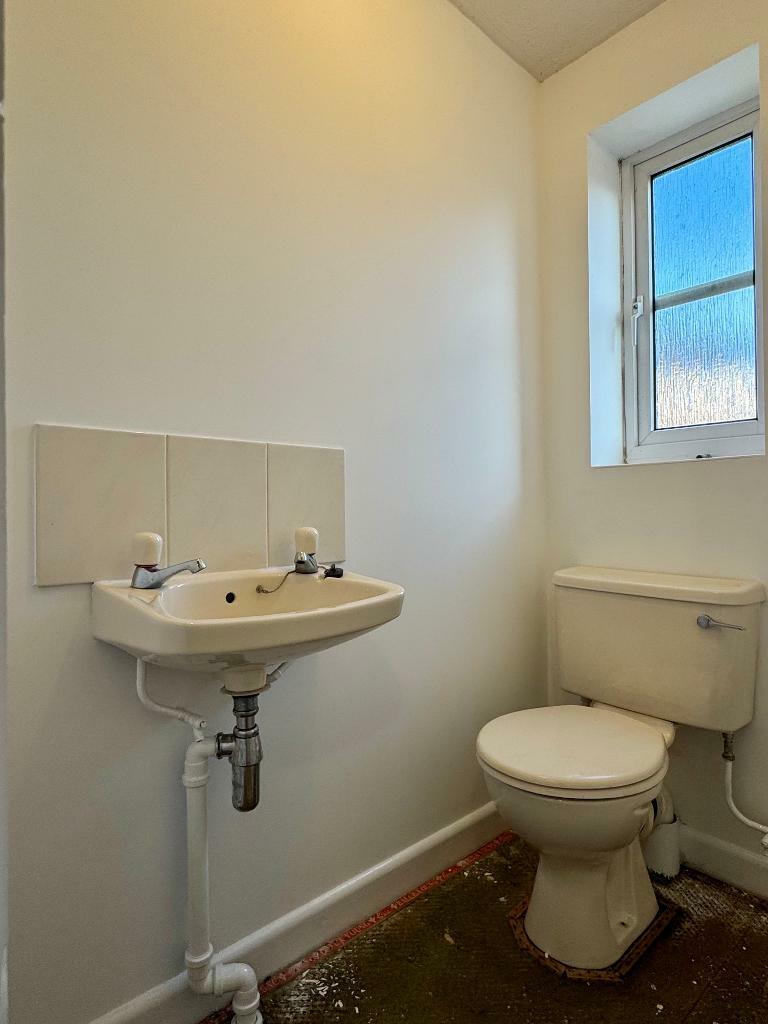 Downstairs cloakroom