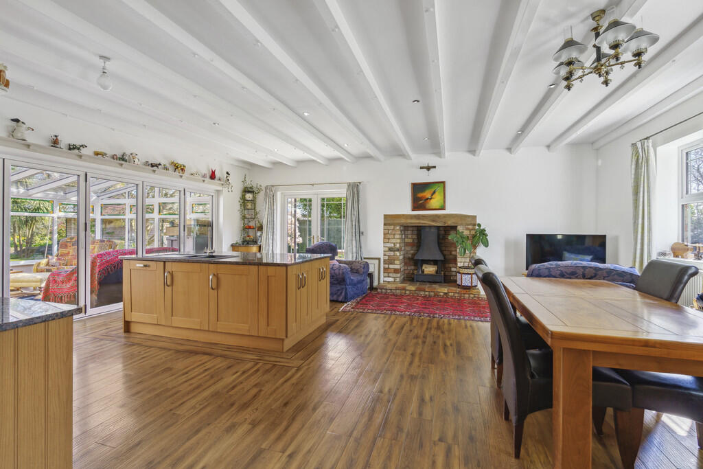 89038_The Orchard...