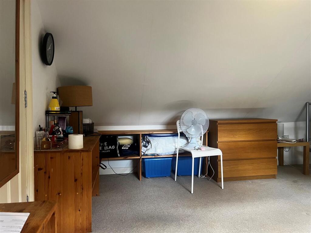 Photo 4.jpg