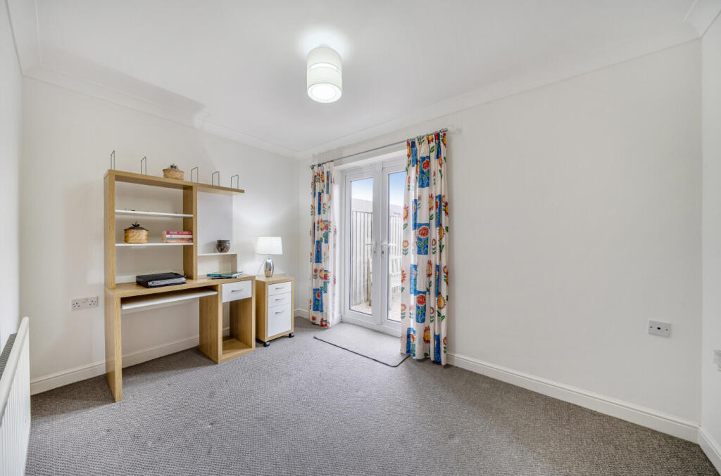 1355222-19-68cafb...