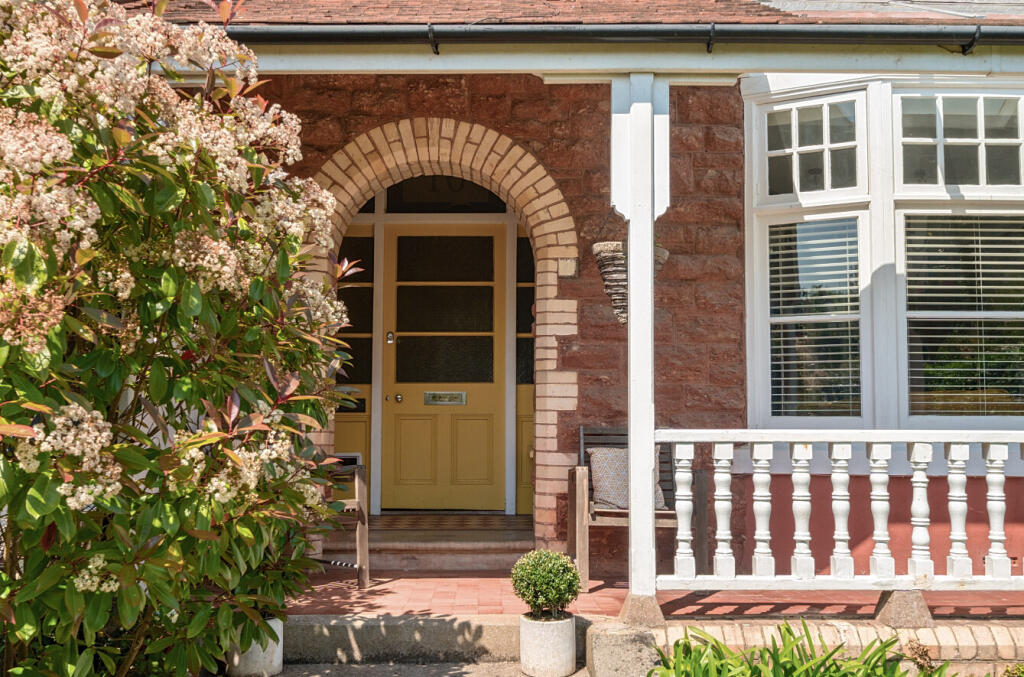 1288253-1-6824b2d...