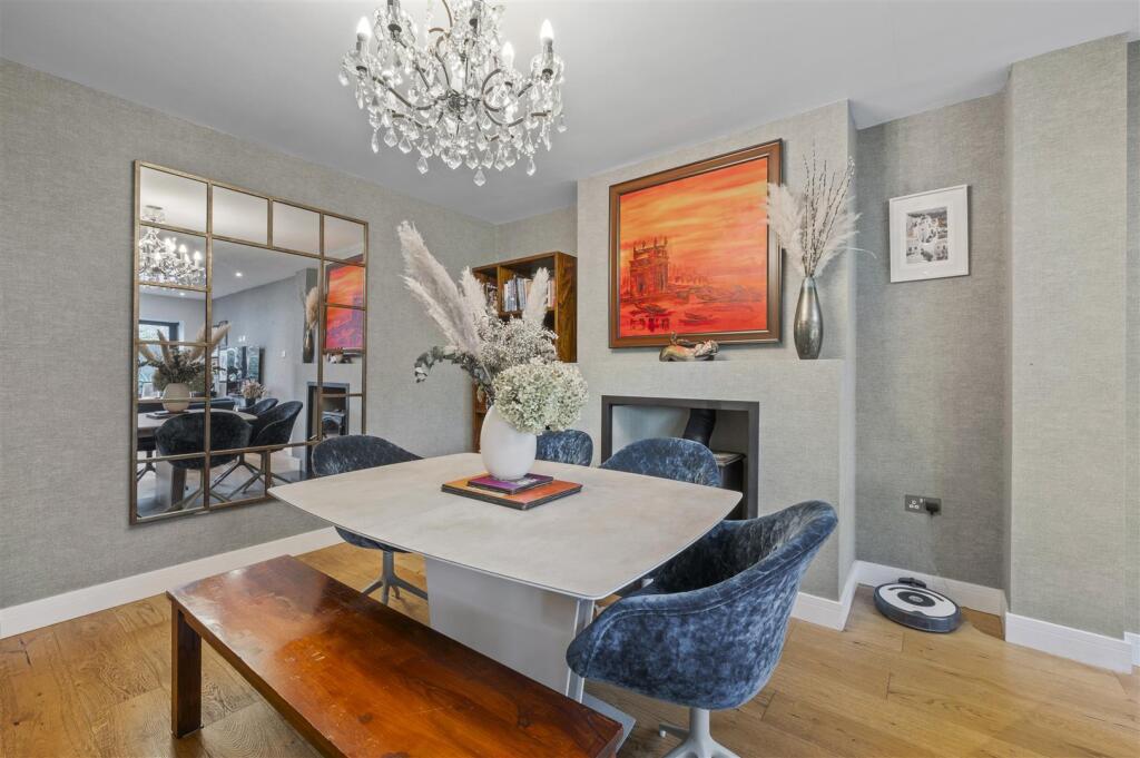 32 Holland Avenue,15.jpg
