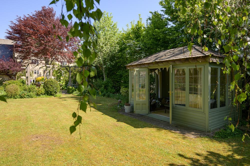 7 The Old Quarry GL7 5ND-Low Res-13.jpg