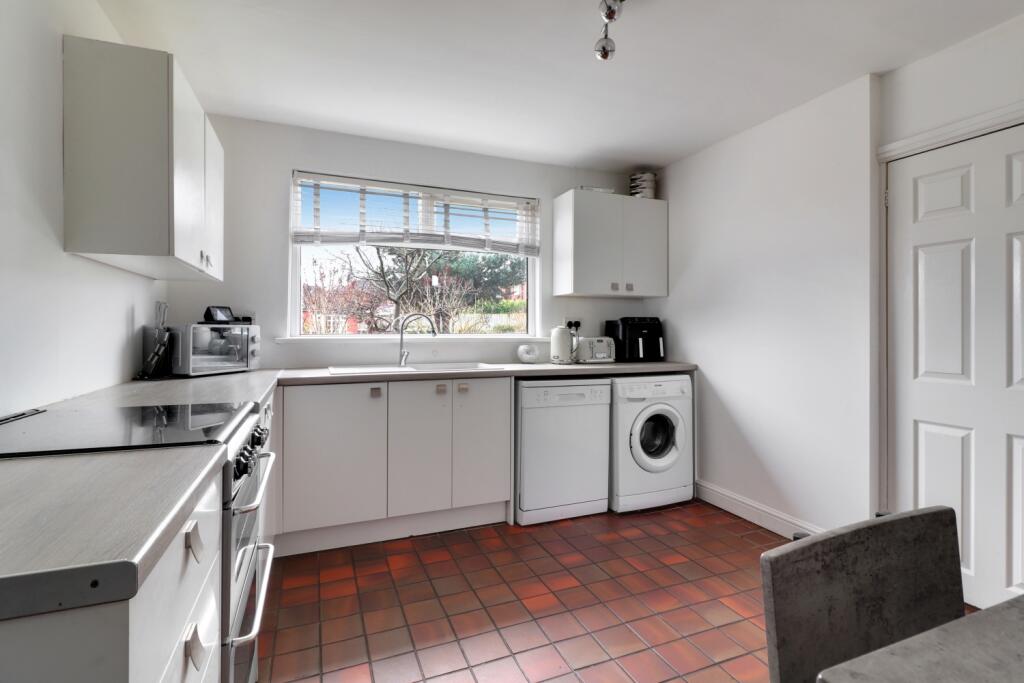 Kitchen - Dinning Room 