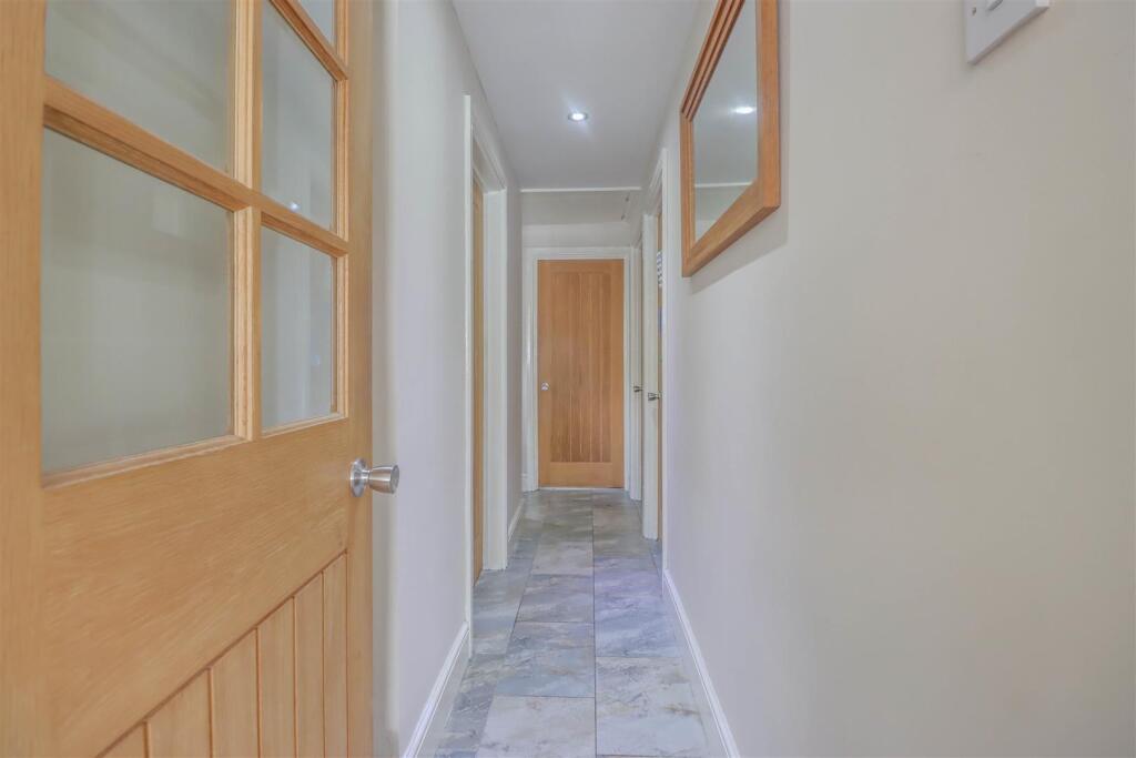 10 ST CHARLES DRIVE-7.jpg