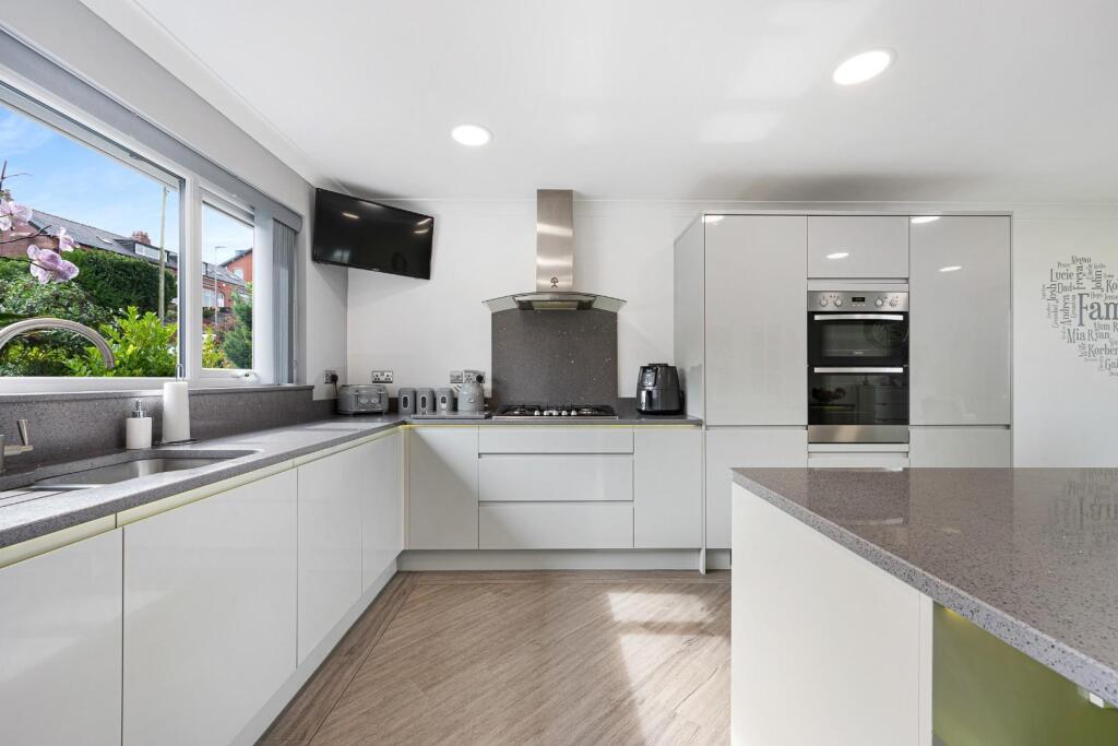 176 Tockholes Road HDR-10.jpg