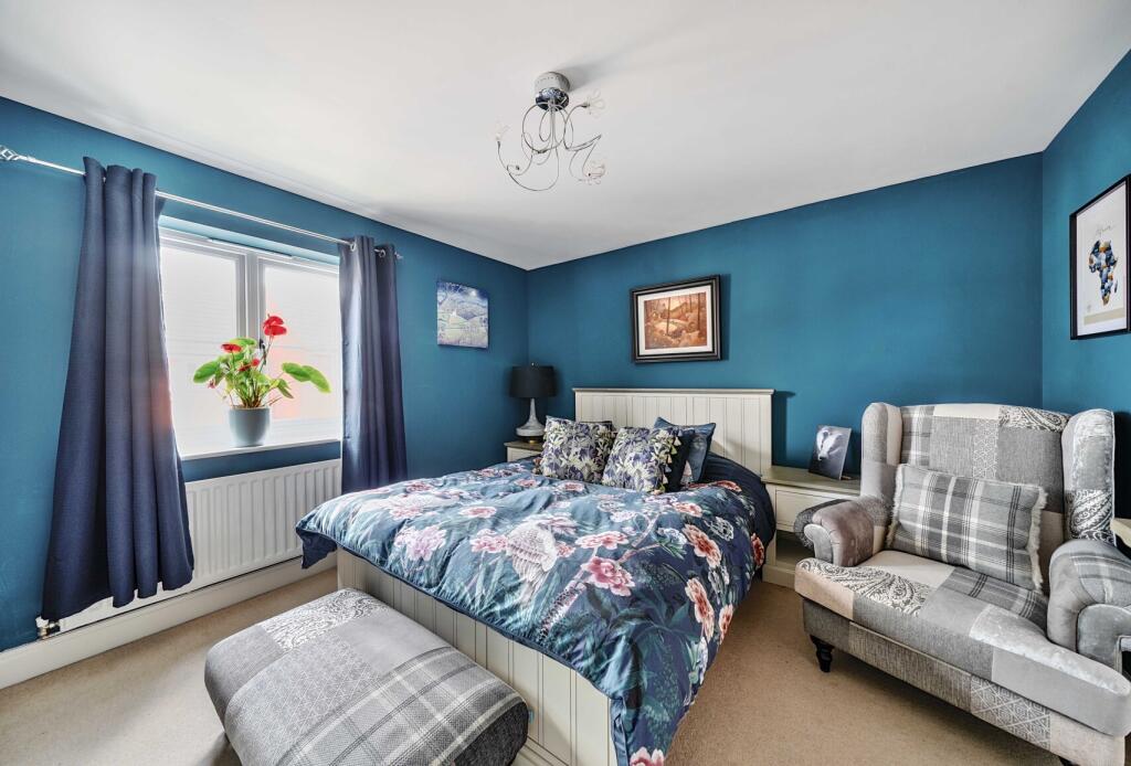 1297395-7-683060b...