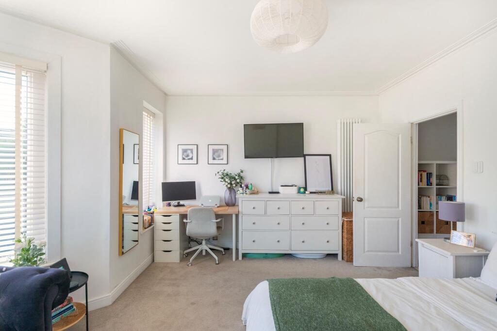 1W4R2BN - Bedroom H.jpg